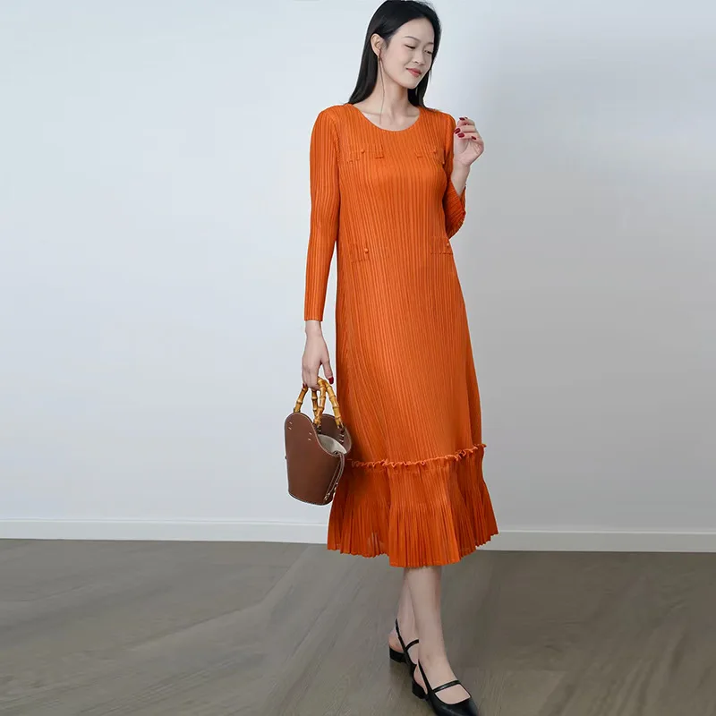 

Плиссированное платье Miyake, новая коллекция Весна-Лето 2026, модное, элегантное, длинное, с эффектом стройности, во французском стиле плиссировки.