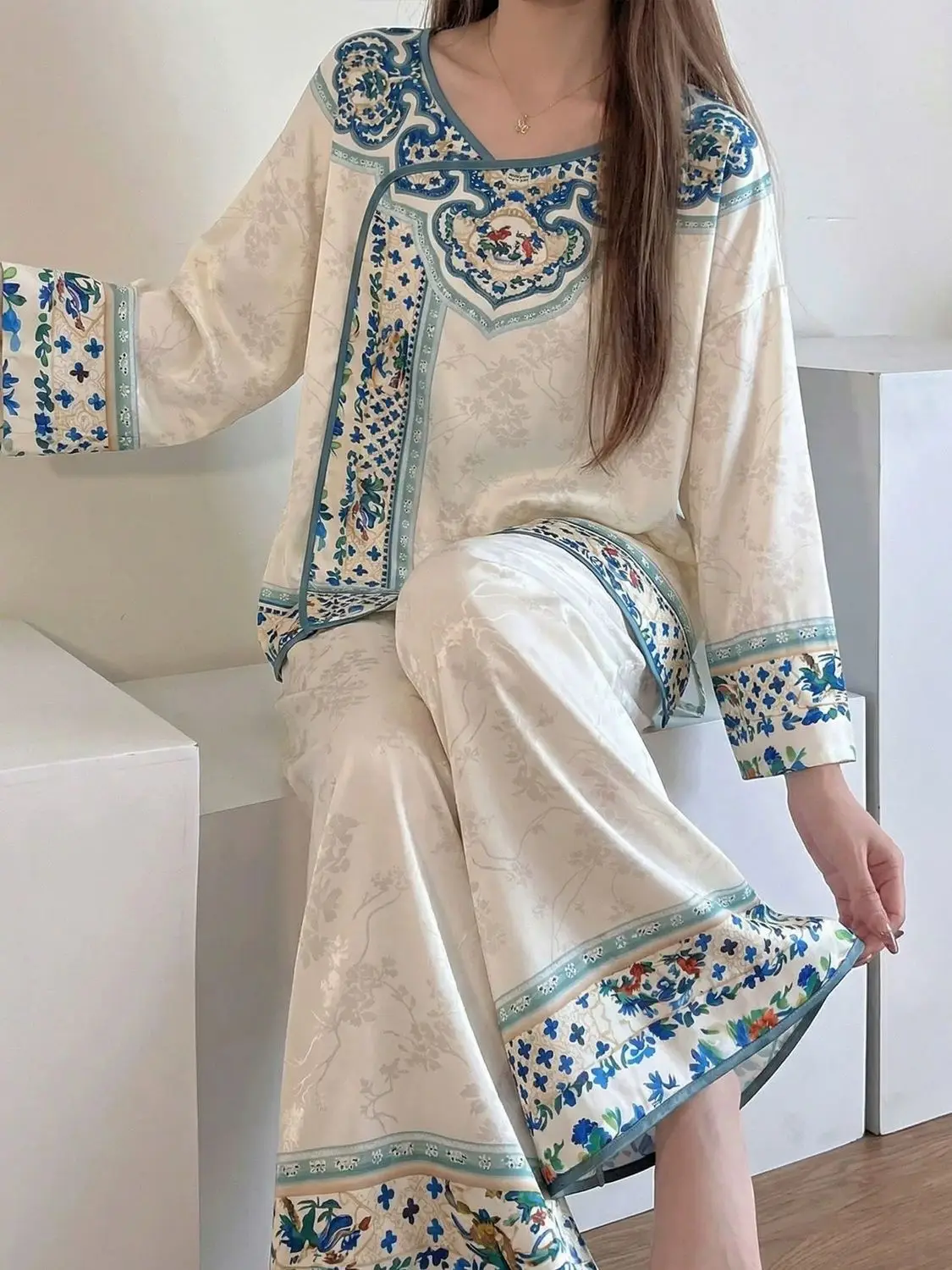 

2026 New Pajamas National Style Court Retro Lloungewear Spring And Summer Soft And Comfortable Nine-Quarter Sleeve Printed Women