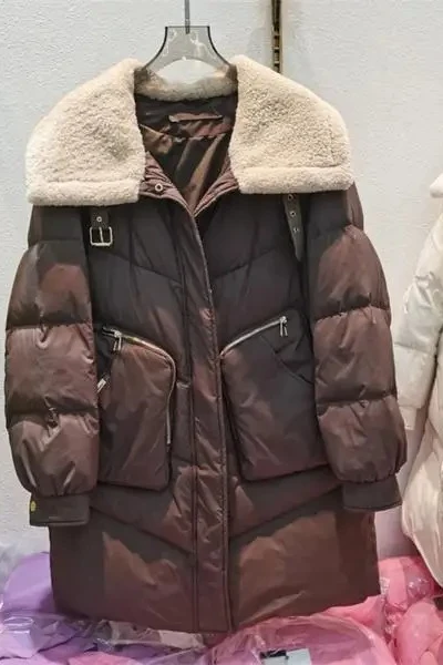 

Winter European Women's Down Cotton Jacket Oversized Commuting Lamb Wool Spliced Cotton Jacket