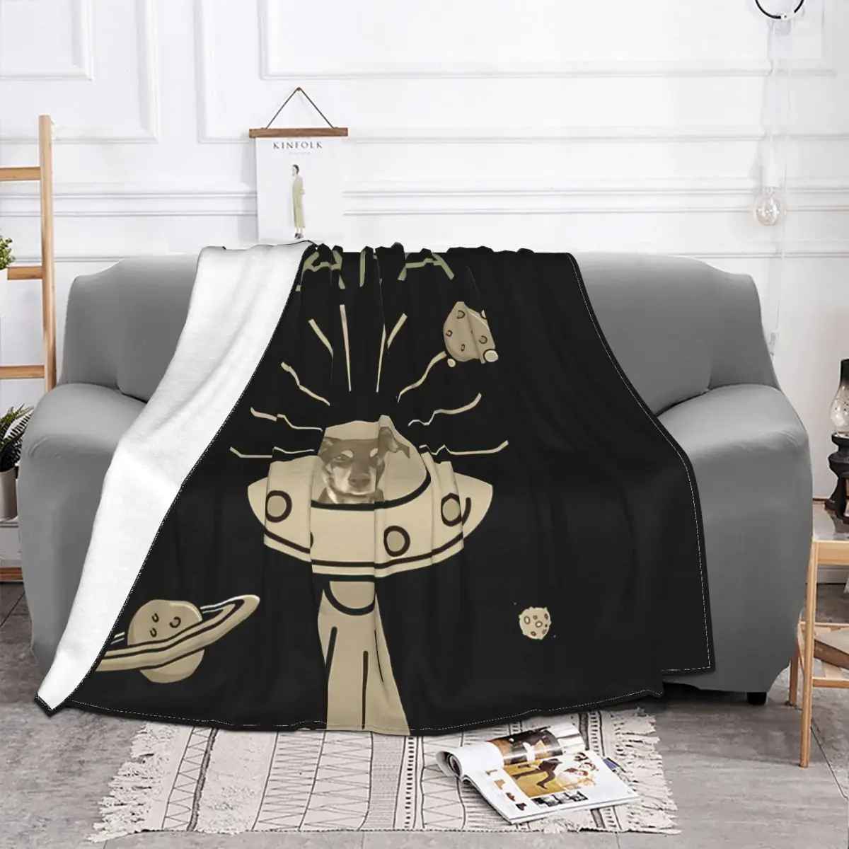 Blanket Flannel Decoration Laika Dog In The Space Portable Home Bedspread