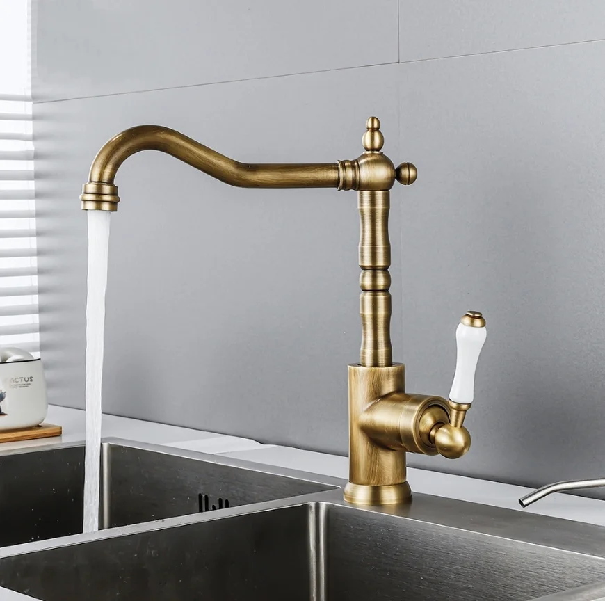 Gold Kitchen Faucet 360 degrees rotating Faucet table Basin sink hot&cold water tap