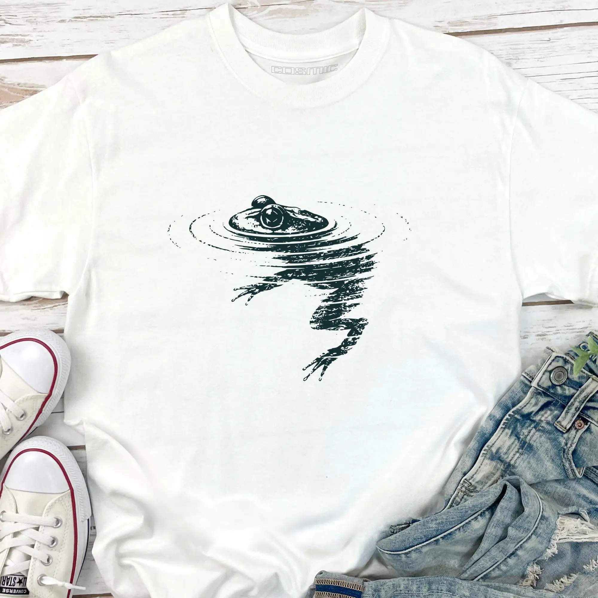 Frog Shirt Comfort Colors Sage - Minimalist Frog in Water T-Shirt - Cottagecore Frogcore Goblincore Gift Frog Lover Nature
