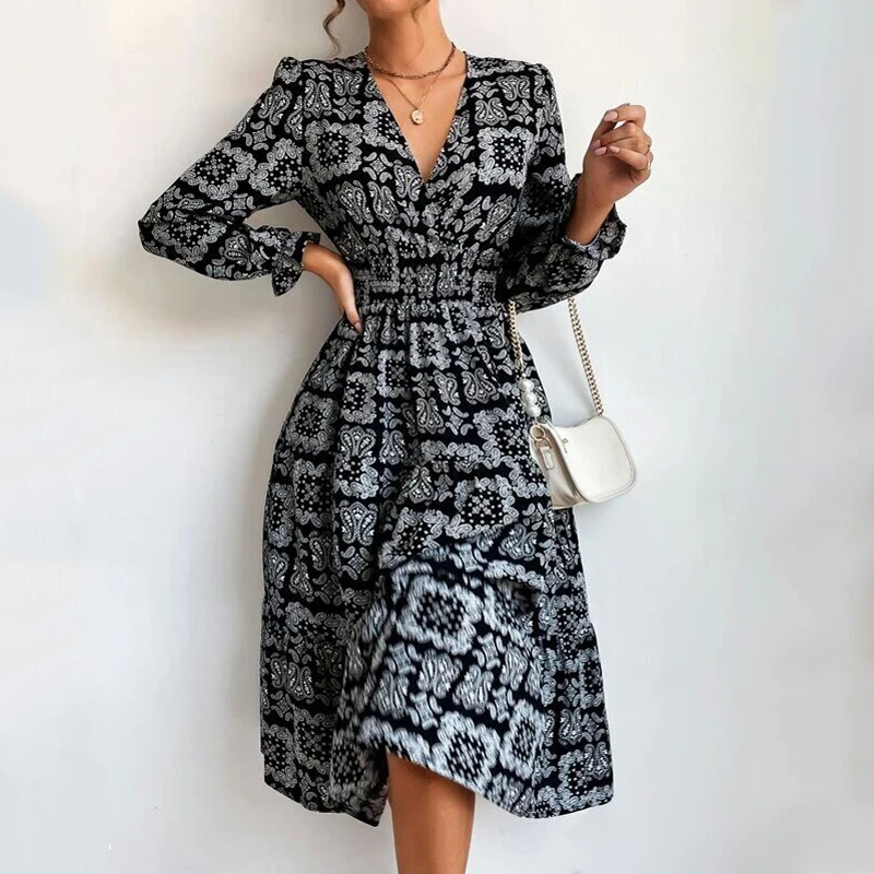 Autumn Winter Vintage Print Maxi Dress for Women 2021 Boho Long Sleeve Casual Dresses Female Elegant V Neck Party Vestidos Robe