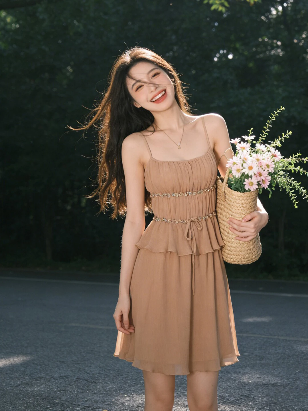 

Retro Gentle Style Halter Top Skirt Two-Piece Set Elegant Complete Outfit Summer 2026 Women's Fashion Comfortable Mid-Summer