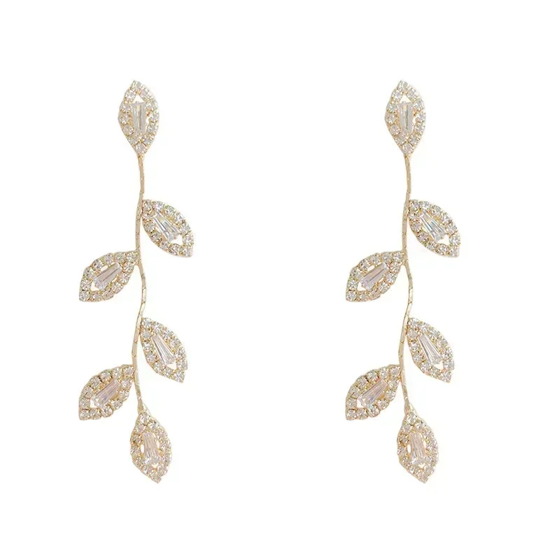 

Shiny Rhinestone Leaves Trendy Advanced ethnic style for Women Girls Gold Color Crystal from Austrian Earrings Wedding jewelry