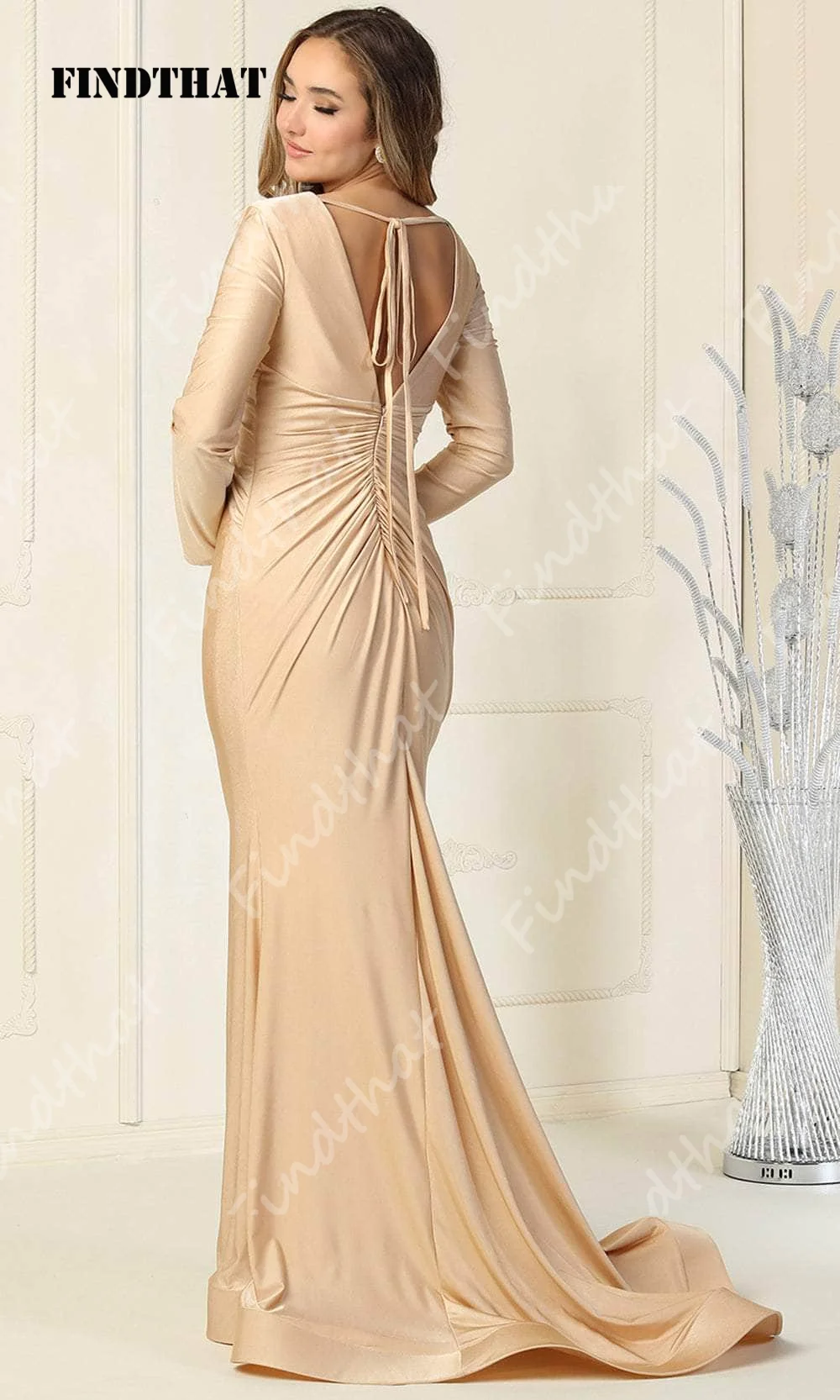 Findthat Elegant Champagne Mermaid Bridesmaid Dress Long Sleeves Knotted V-Neckline Satin Formal Evening Gowns robes de soirée