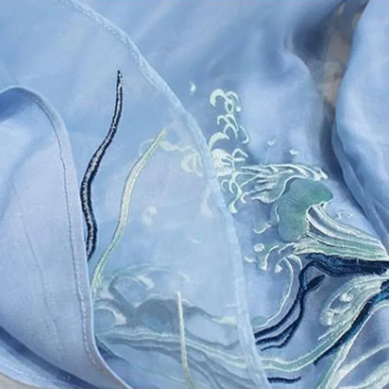 قميص تانغ مطرز على الطراز الوطني قميص ريترو كرين مطرز صيني قميص نسائي جديد أنيق فضفاض أبيض وأزرق قميص الهانبوك