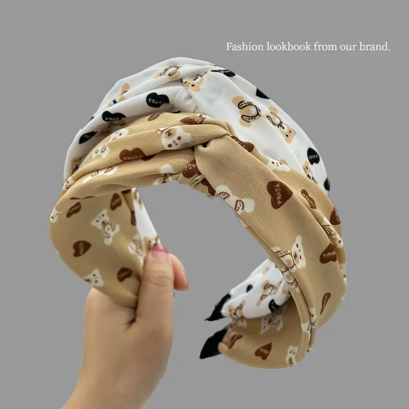 New Korean Cross Headband Bear Pattern Wide Edge Headband Simple Fashion Hairpin Women Hair Accessories