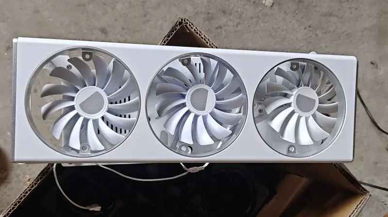 

Out of Stock The Frame Shell Fans for XFX RX7900 7900XT Graphics Video Card with Backplate White
