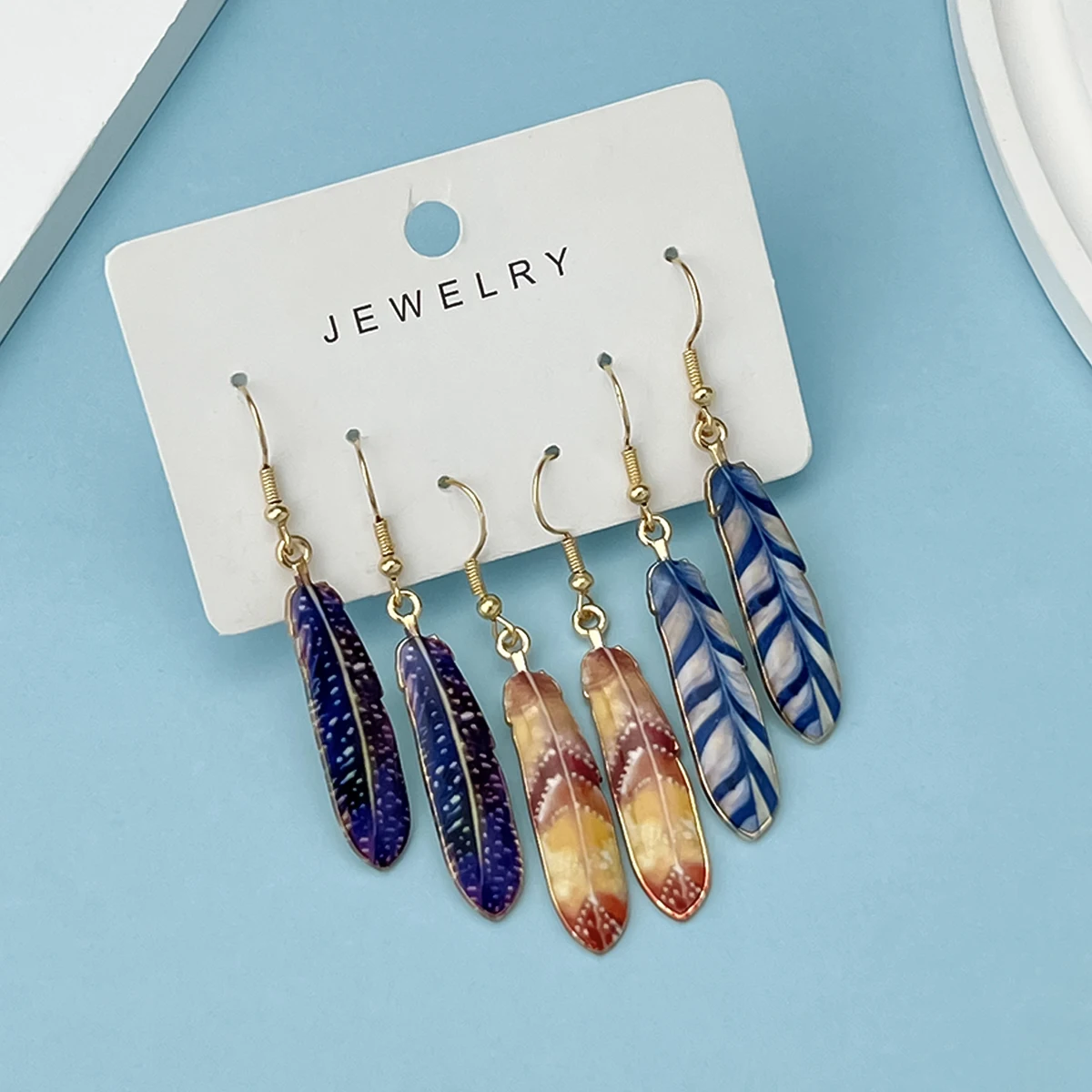 3Pair European and American Style Colored Feather Dangle Earrings Bohemian Style Ear Jewelry Set Trendy Gift For Women Accessory