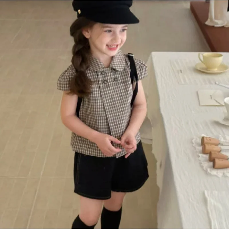 

Children's clothing for girls: plaid doll collar top with shorts26New summer children's clothing supply