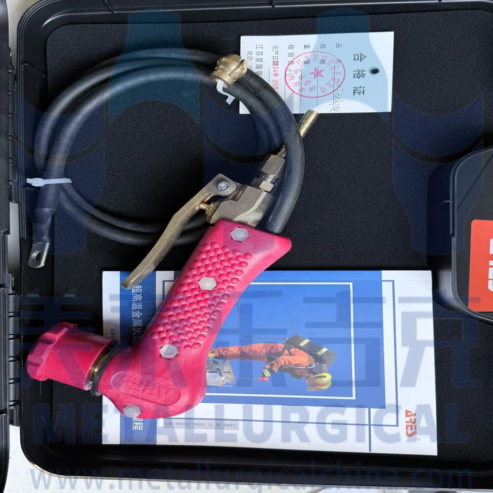 

Secure Grip Durable Underwater Lance Holder for Cutting Welded Steel Pipes in Marine & Subsea Operations