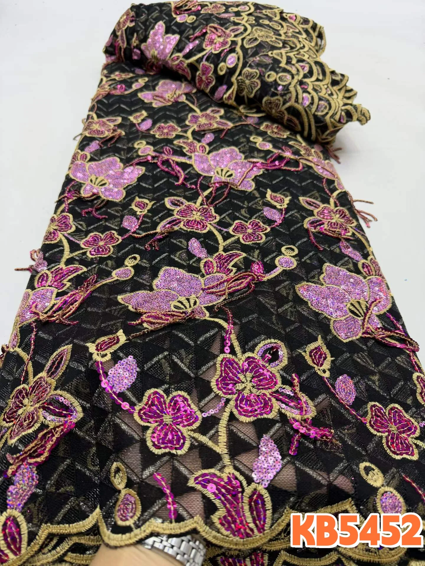 

Black Tassel Sequence Lace Fabric African Lace Fabric 5 Yards Beads French Mesh Stretchy Fabric Lace For Wedding Sewing KB5452