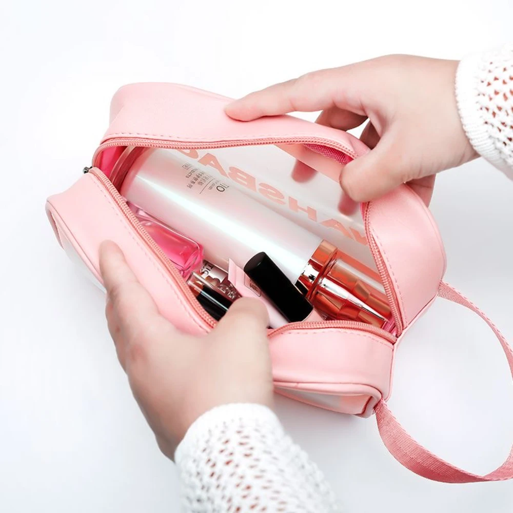 

1 Makeup Organizer Bag