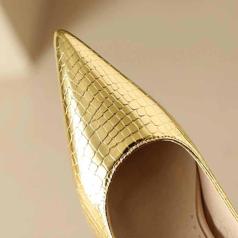 Wedding Shoes Women Pumps Slip on Gold Black Big Size 34-48 Fashion Alligator Patent Leather Pointed Toe High Heels