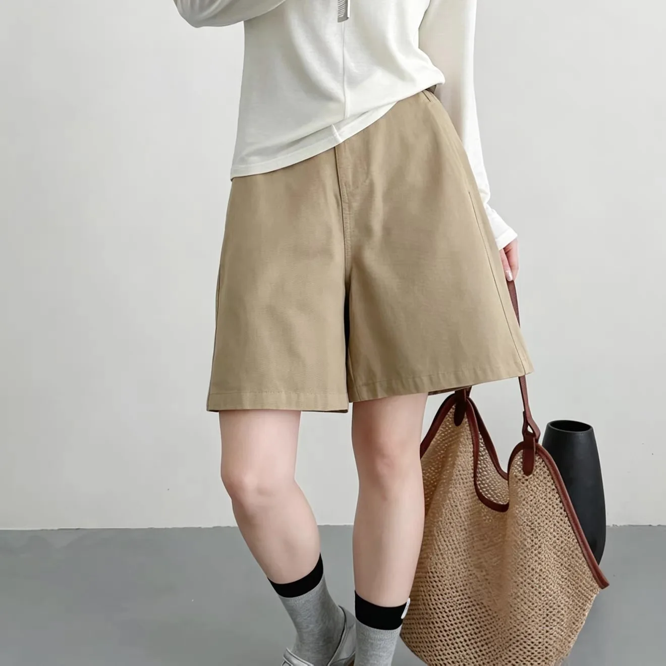 Casual Silk Cotton High Waist Elastic Waist Women's Shorts Minimalist A-Line Wide Leg Slimming Comfortable Summer Shorts