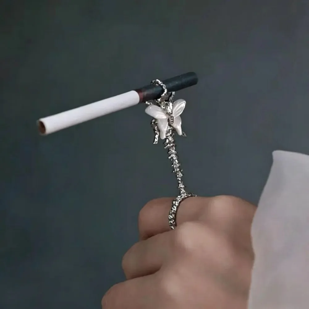 Butterfly Internet Celebrity Cigarette Holder Ring Unisex Game Office Portable Cigarette Holder Jewelry Accessory Gift Wholesale