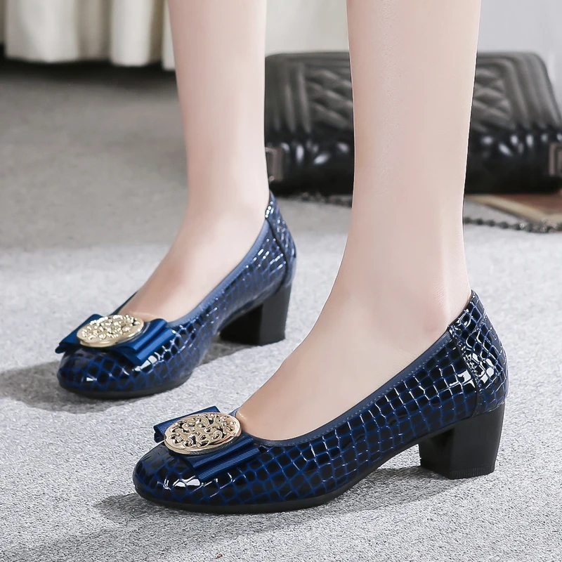 Bow Heels Ladies Round Toe Shoes for Women Pumps Luxury Designer Heels Elegant and Comfortable Women's Shoes Block Heel Leather