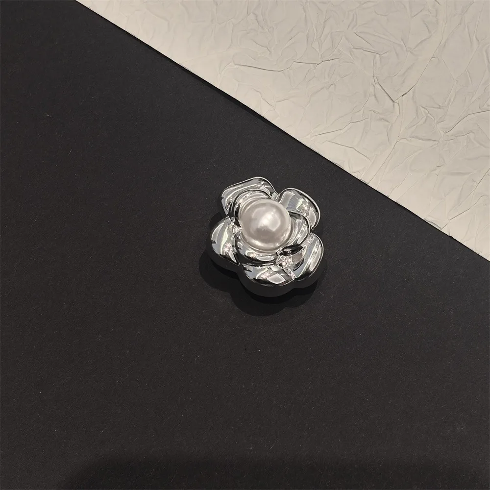 Fashino Neues 1er-Set Mary Jane Ballettschuh-Charms mit Blumenperlen, Perlenschleifen, Kristall-Schuhdekorationen und Zubehör – Detail 6