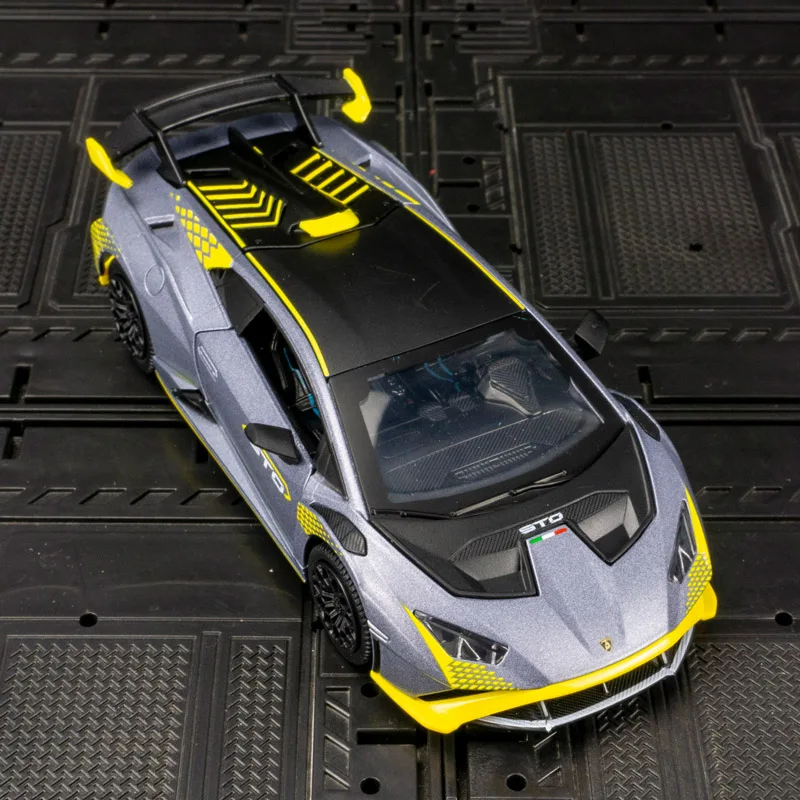 

CCA 1:32 Lamborghini STO модель автомобиля из сплава, раллийная коллекция украшений, акустооптическая игрушечная машина для мальчиков, богатые детали, тонкая работа