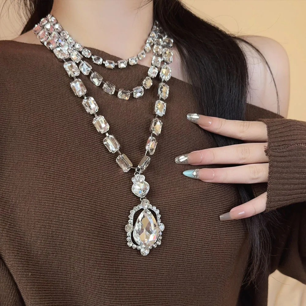 

Light Luxury Exaggerated Multi-layer Rectangle Water Drop Pendant Necklace, Fashion Women Inlaid Zircon Clavicle Chain, High-end