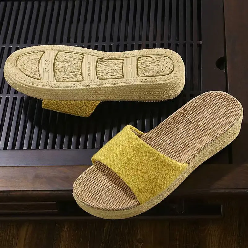 2026 Summer thick-soled elevating linen slippers women's indoor home quiet deodorant non-slip foot massage leisure sandals