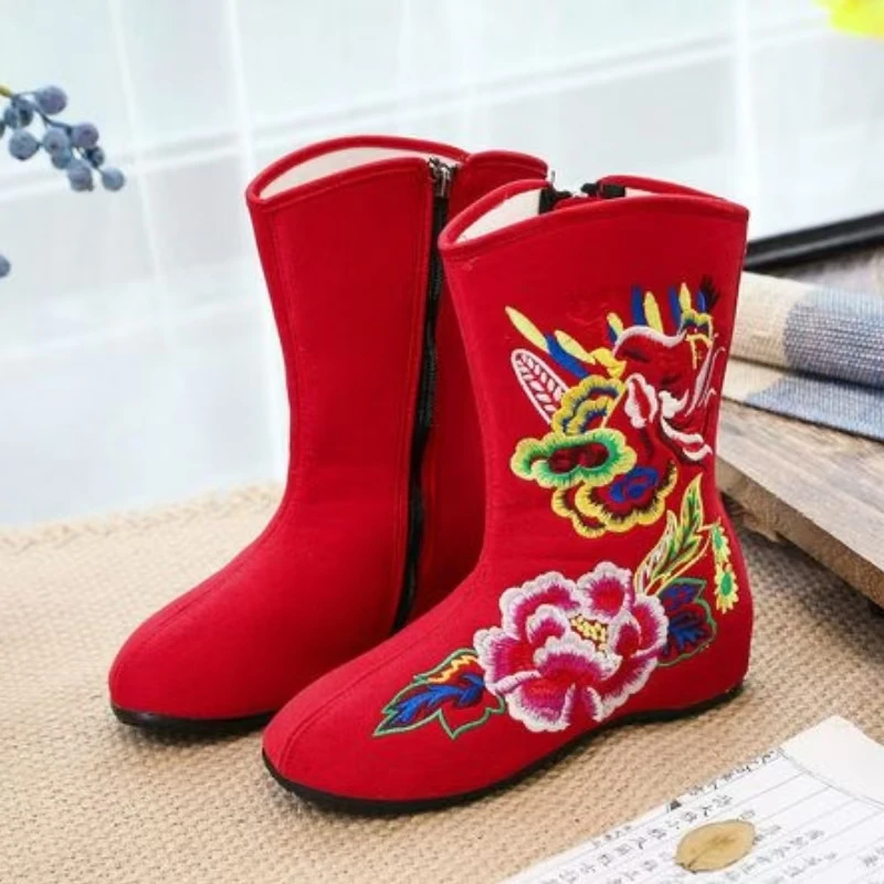

Женские осенне-зимние ботильоны с вышивкой, мягкая подошва, нескользящие, с круглым носком, в этническом стиле, сохраняющие тепло, хлопковые ботинки, легкие ботинки Hanfu