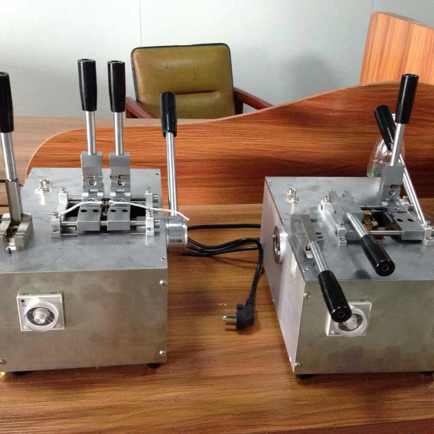 Wooden Venetian Blinds Machine with Cord Strings Cut and Weld Function Featuring a Motor As Core Component