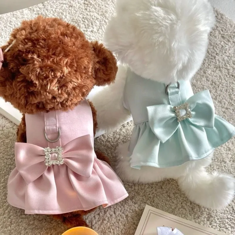 

New Fashionable Pet Leash Clothes, Small Dog Teddy Dog, Satin Colorful Princess Harness Dress, Pomeranian Bichon Frise Clothes