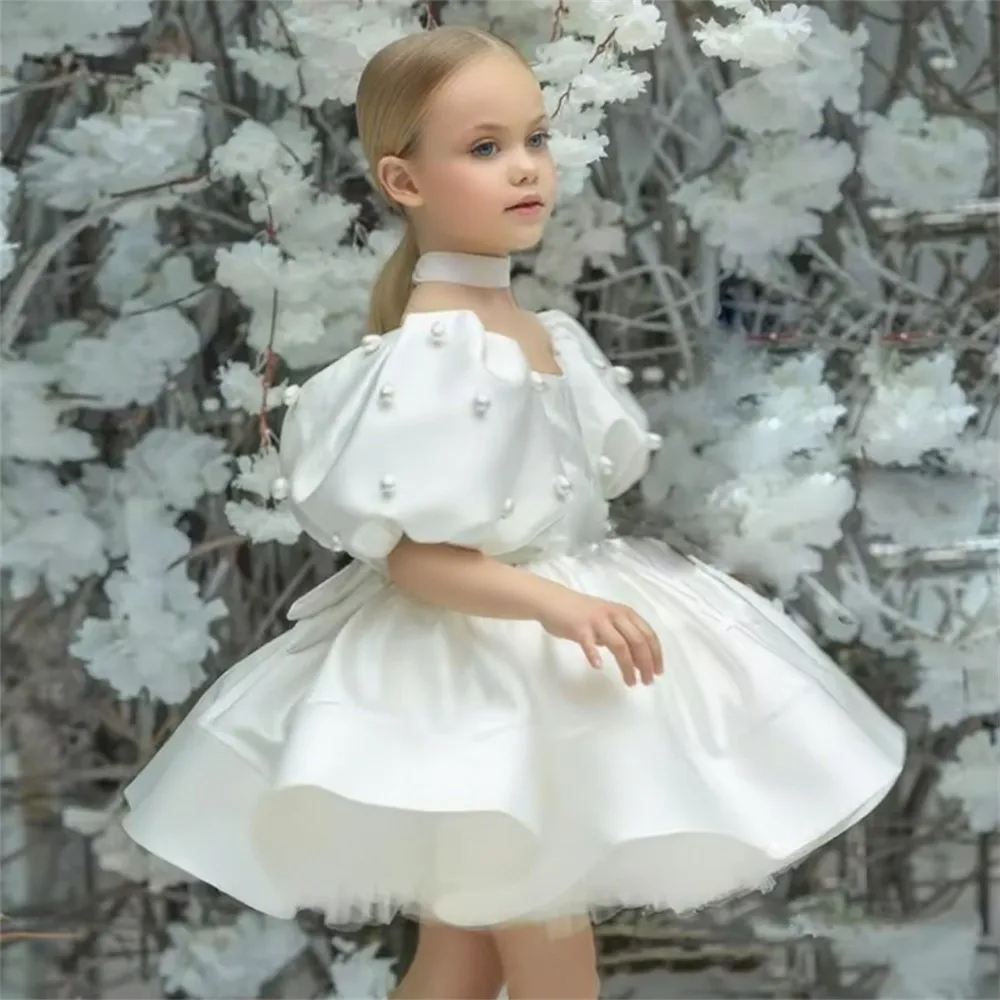 

Romantic Satin Flower Girl Wedding Dress Pearls with Bow Puff Sleeves Cute Princess Birthday Party Gown Stage Performance Outfit