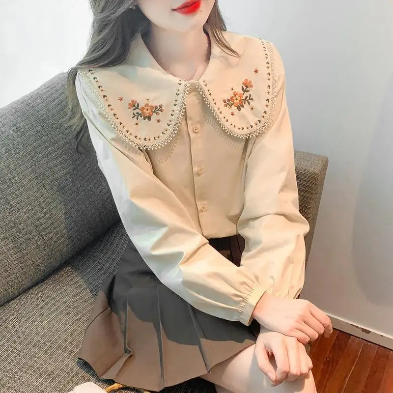 Shirts Women Peter Pan Collar Loose Long Sleeve Casual Tops Sweet Sweet Elegant All-match Fashion Embroidery Design New 2024