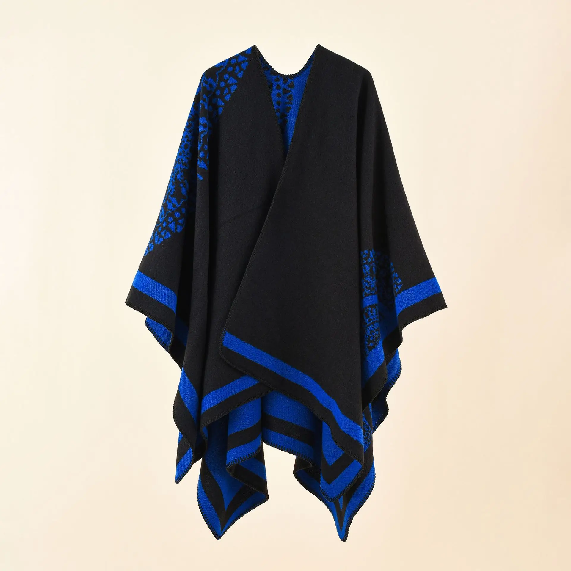 

A woman's Cape with a slit Cape a woman's Cape a winter-proof Cape Flowers