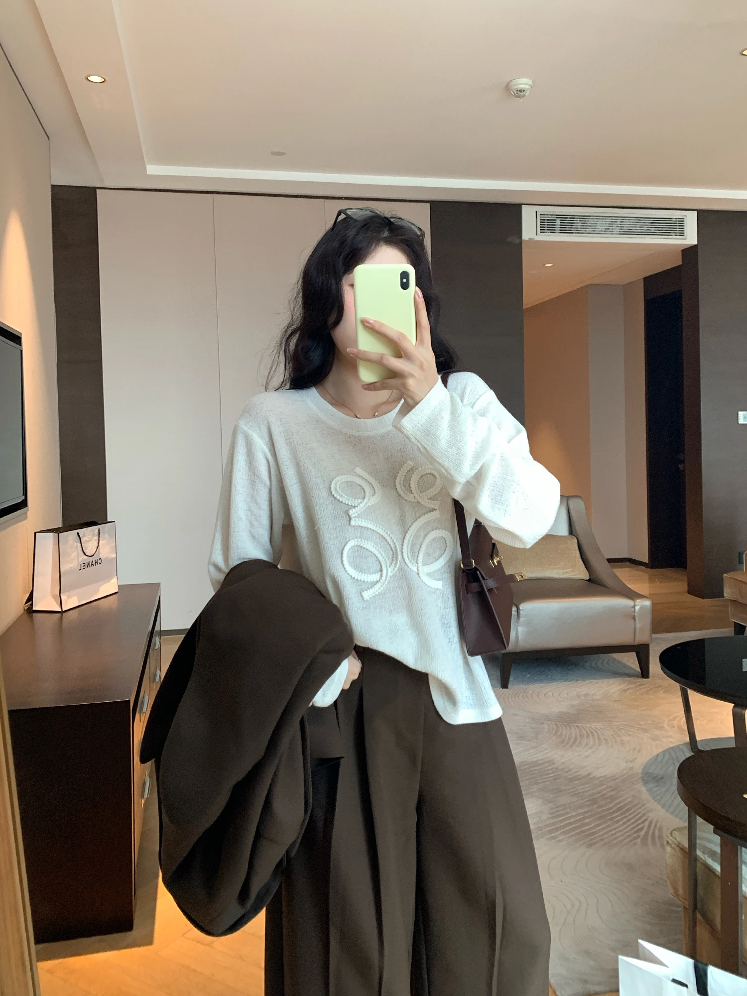 

Женская трикотажная футболка NAZ большого размера с вырезами, модная, с принтом, свободного кроя, с длинным рукавом, круглым вырезом, стандартной длины, весна