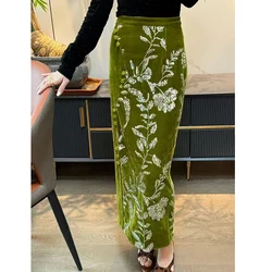 Spring and Autumn New Velvet 2024 Autumn Sequin +Embroidery Fashionable Elegant Slimming Rear Zipper Women Half Skirt S-XL