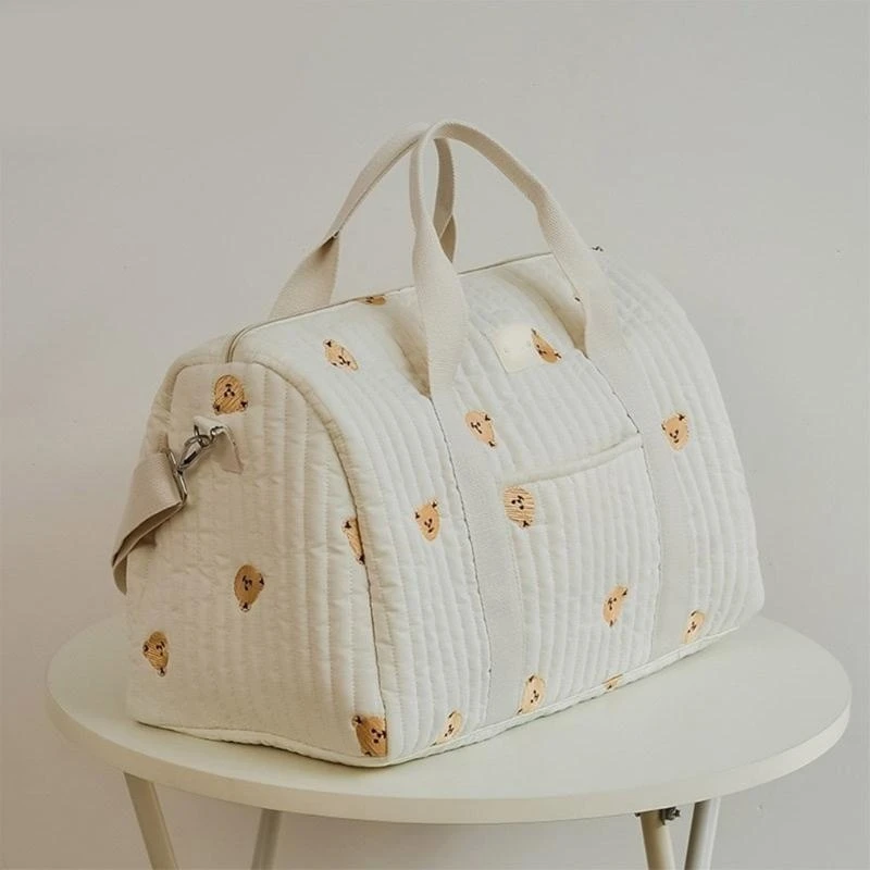 J15U منظم حقيبة الحفاضات الأنيق والواسع للأم يتميز بالتطريز وأنماط حمل متعددة لمناسبات مختلفة #4