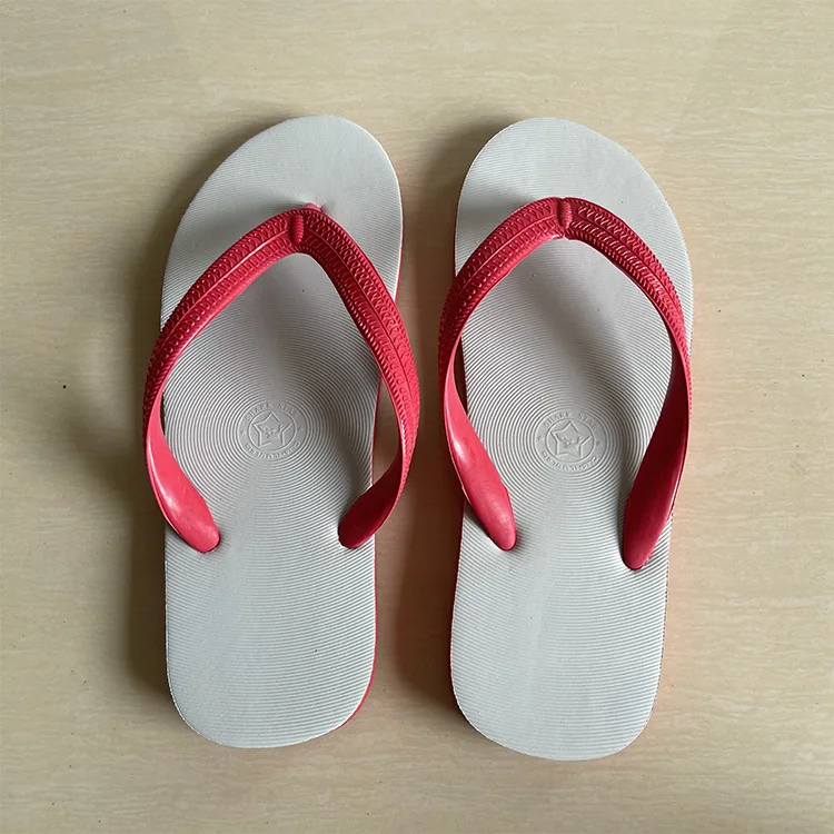 Non-Slip Wear-Resistant Lightweight Comfortable Slippers Men Shoes Home Rubber Flip-Flops Slippers Women Shoes Deodorization