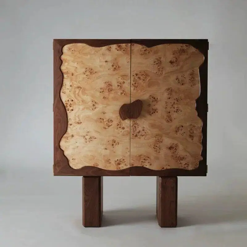 Medieval solid wood dining side cabinet, retro entrance cabinet, foyer decoration, walnut