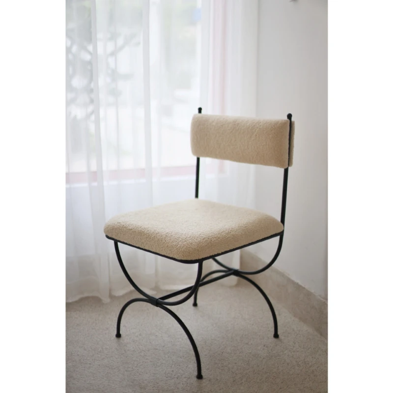 French retro design simple antique single chair dining chair sofa chair romantic classic apricot