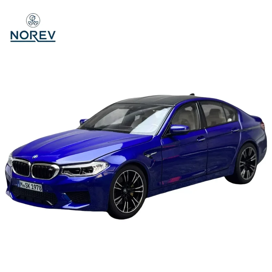 Original 1:18 2018 BMW M5 F90 alloy simulation model, children\'s collection of decorative toys, holiday gifts for children.