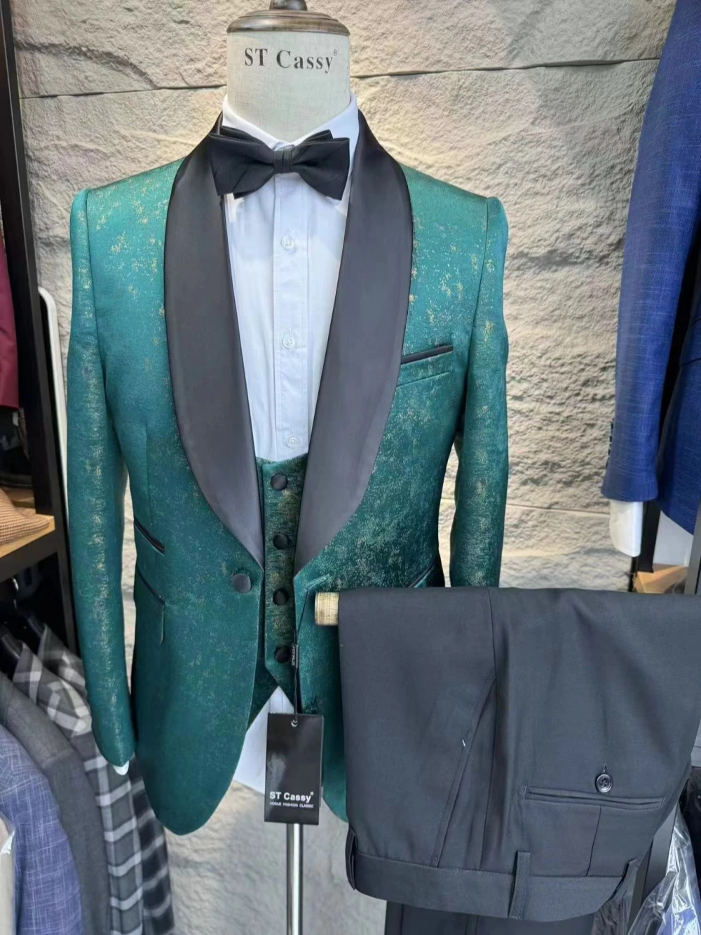 Casual Green Jacquard Tuxedo 3 Pieces Blazer Vest Pants Customized Shawl Lapel Men's Slim Fit Formal Suit Set Wedding Prom Wear