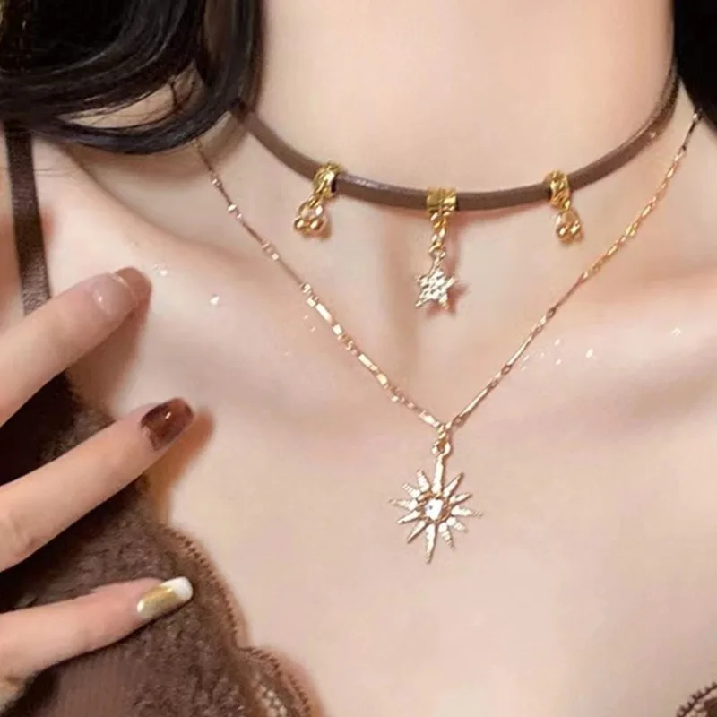 Retro Sun Star Zircon Necklace Women's Sweet Cool Charm Mang Star Pendant Stackable Jewelry Gothic Jewelry Gift