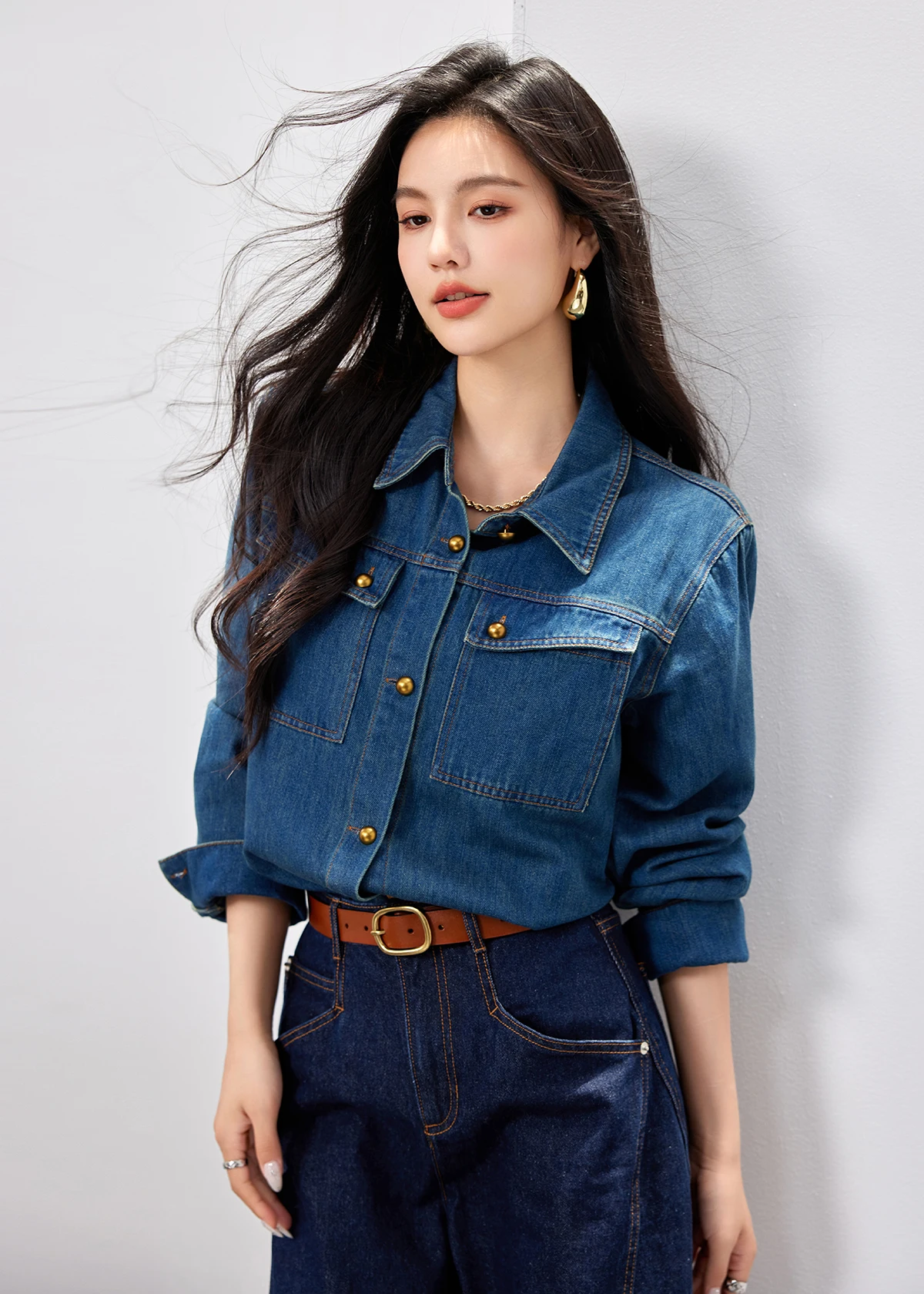 Classical Wash Denim Shirts Women 2024 Winter Collar Basic Soft Jean Blouses Casual Pocket Work Blusas Lady