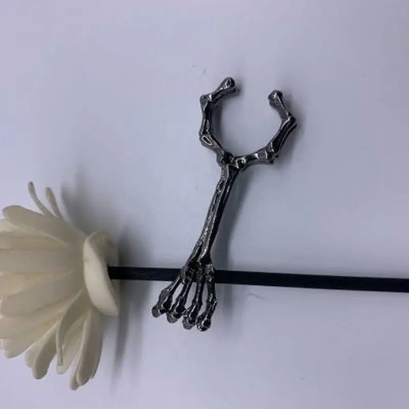 2022 NEUE Stil Hand Knochen Rauchen Ring Personalisierte Ring Zigarette Halter Starke Rauch Zigarette Halter Halter Schädel Muster