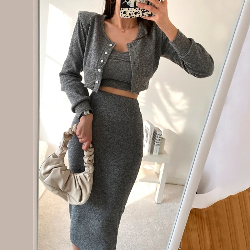 Button Short Cardigan Halter Vest Skirt Women's Three-Piece Set Slim Houlder Pads Top Spring 2023 New Korean Style Fashion Suit