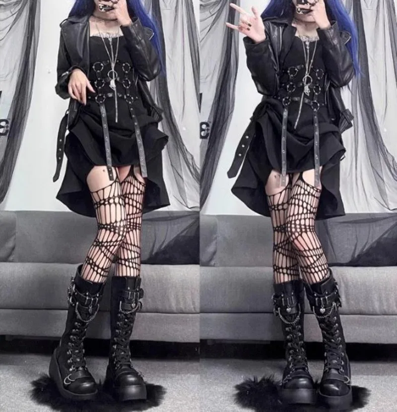 Gotyckie urocze uliczne botki damskie buty na koturnie wysokie obcasy klamra dziewczęce botki damskie punkowe buty Lolita Cosplay dla kobiet