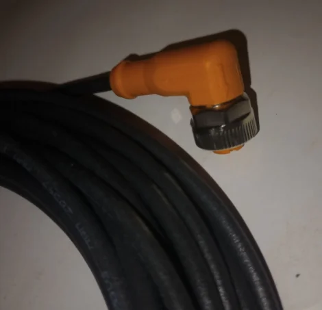 Brand New Original 1Pcs EVC004 EVC001 EVC002 EVC005 EVC006 EVC003 EVC009 Cable Fast Delivery