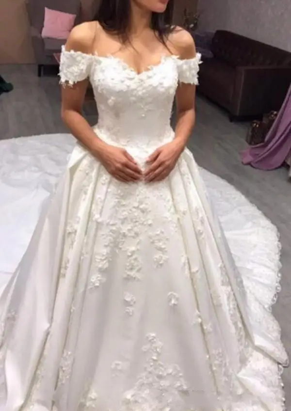 

Charming Off the Shoulder Cathedral Train Wedding Dresses Vestido Lace Appliques Plus Size Bridal Gowns