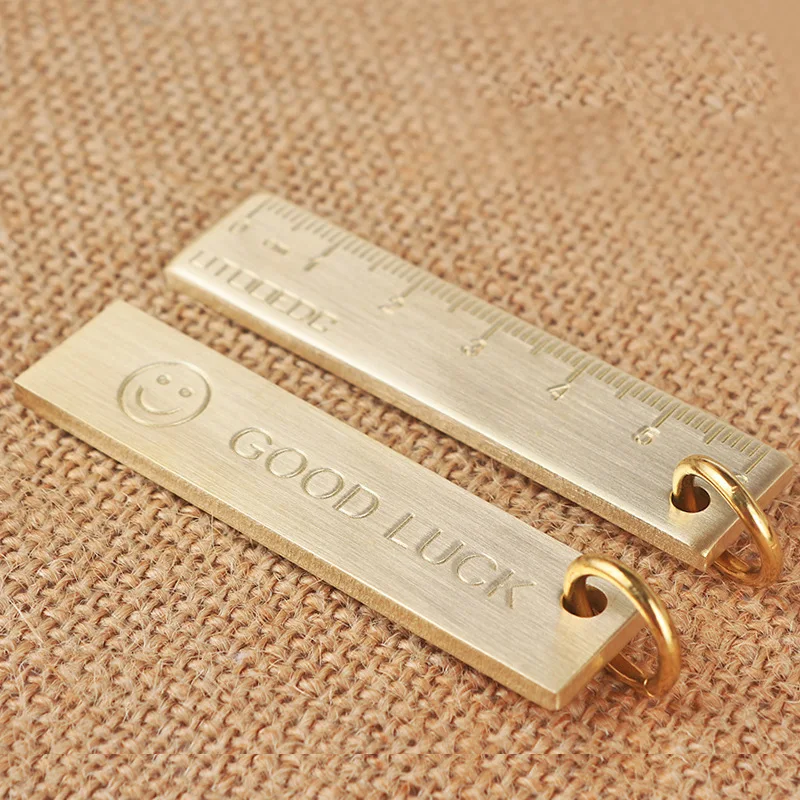 6cm Mini Brass Ruler Keychain Vintage Style Portable Measuring Tool with Smile Charm Numbered Scale Solid Metal Gift