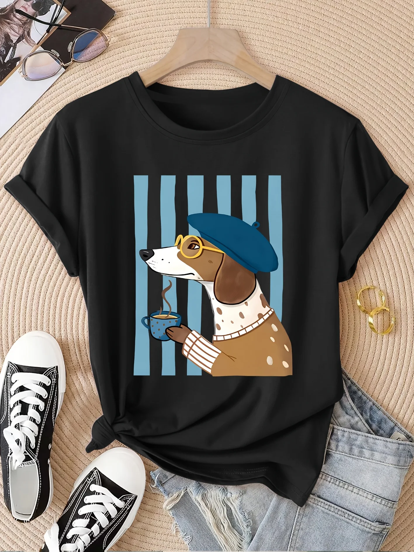 Women's Elegant Short Sleeve Literary Beret Hat Coffee Dog Striped Background Print Round Neck T Shirt 90s Graphic Tees Tops