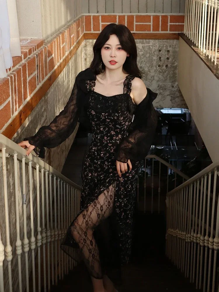 Sexy Elegant Floral Fairy Strap Dress Women Lace Design Korean Slim Party Dress Female 2024 Autumn Black Causal Sweet Midi Dress